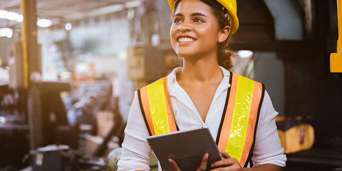 Women industry engineer 